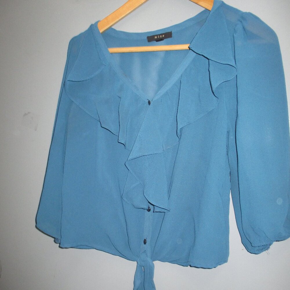 Mine Blouse Size S Turquoise Color Button Up 3/4 Sleeve Waist Front tie V-Neck